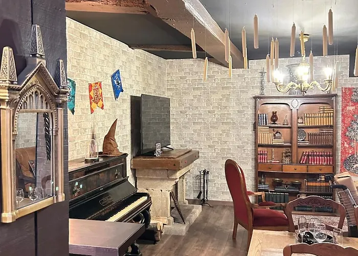 Harry Potter L'experience, Nuit Magique A Poudlard Apartment Sedan